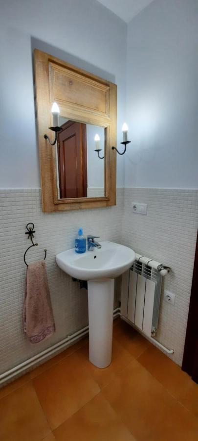 Casa En Sobarzo, Junto Al Parque De Cabarceno Villa Buitenkant foto