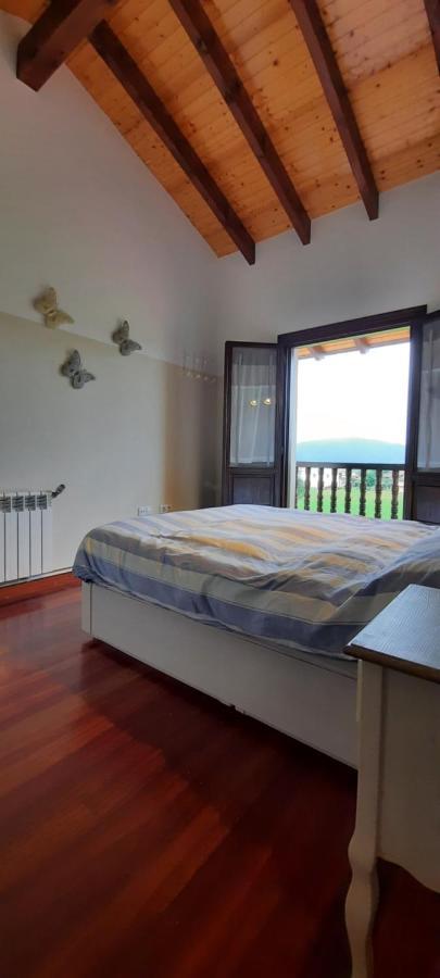 Casa En Sobarzo, Junto Al Parque De Cabarceno Villa Buitenkant foto